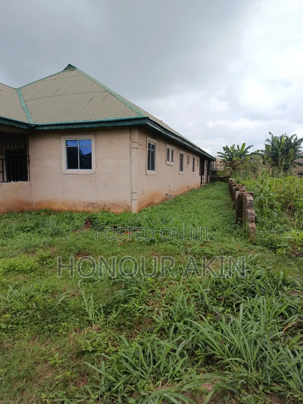 3bdrm Bungalow in Benin City for sale in Benin City