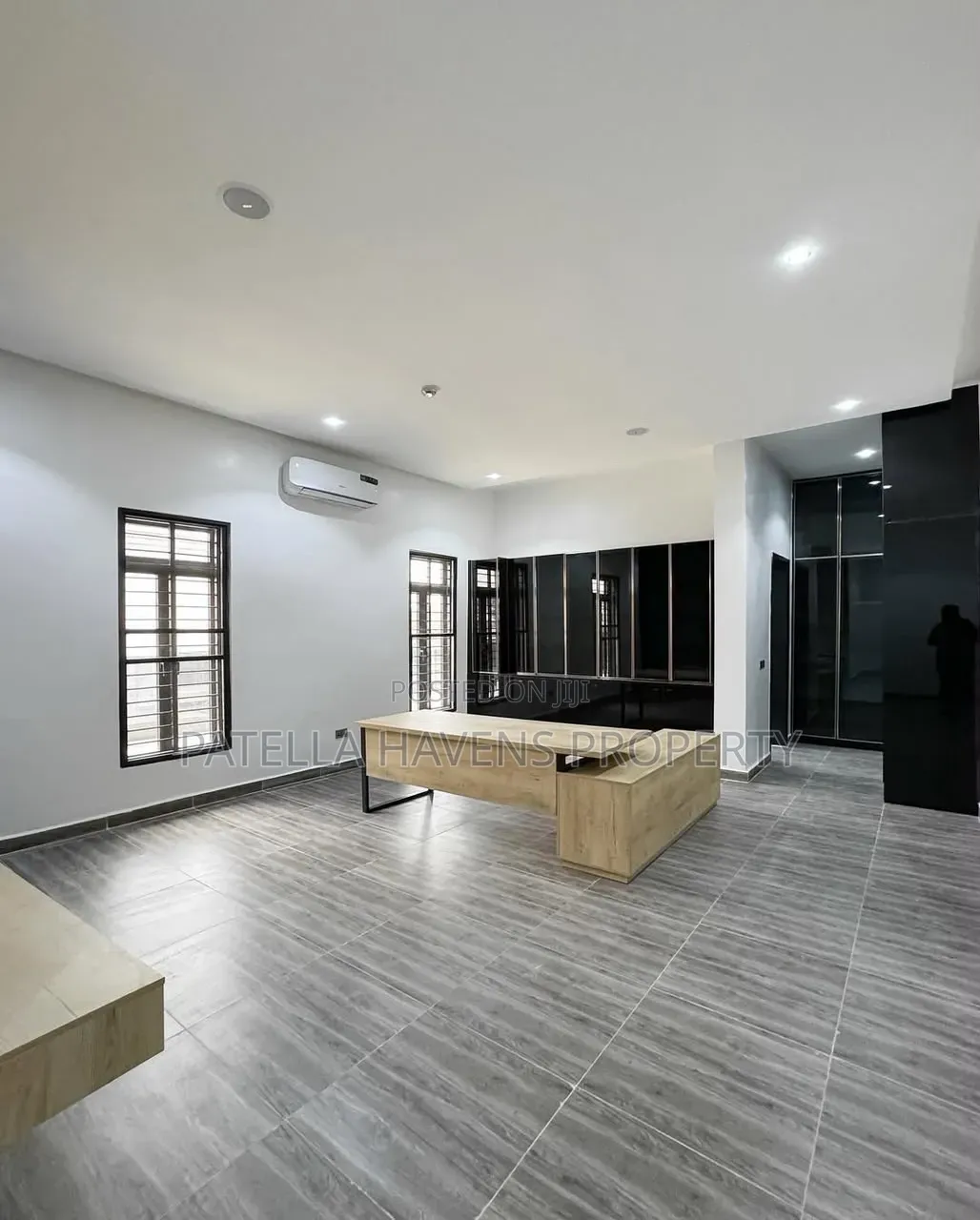 9bdrm Mansion in Guzape District for sale in Guzape District
