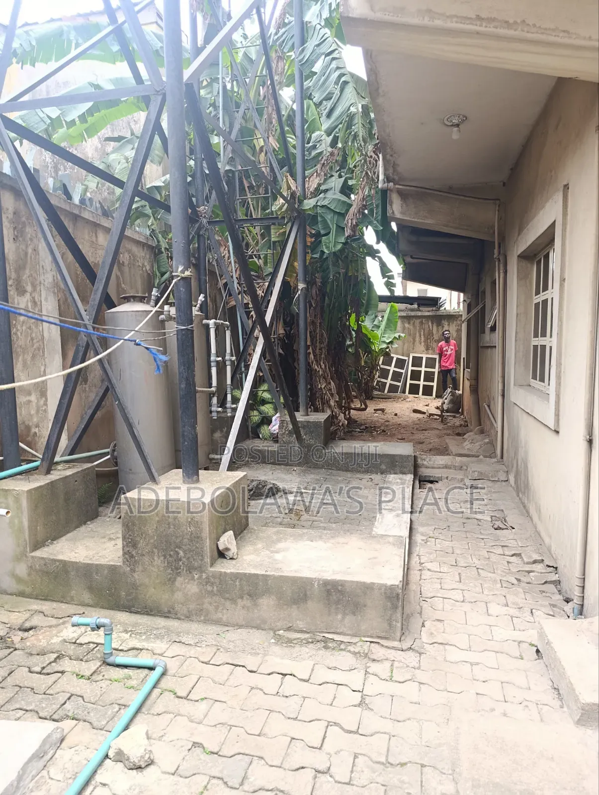 3bdrm Block of Flats in Mende for sale in Mende