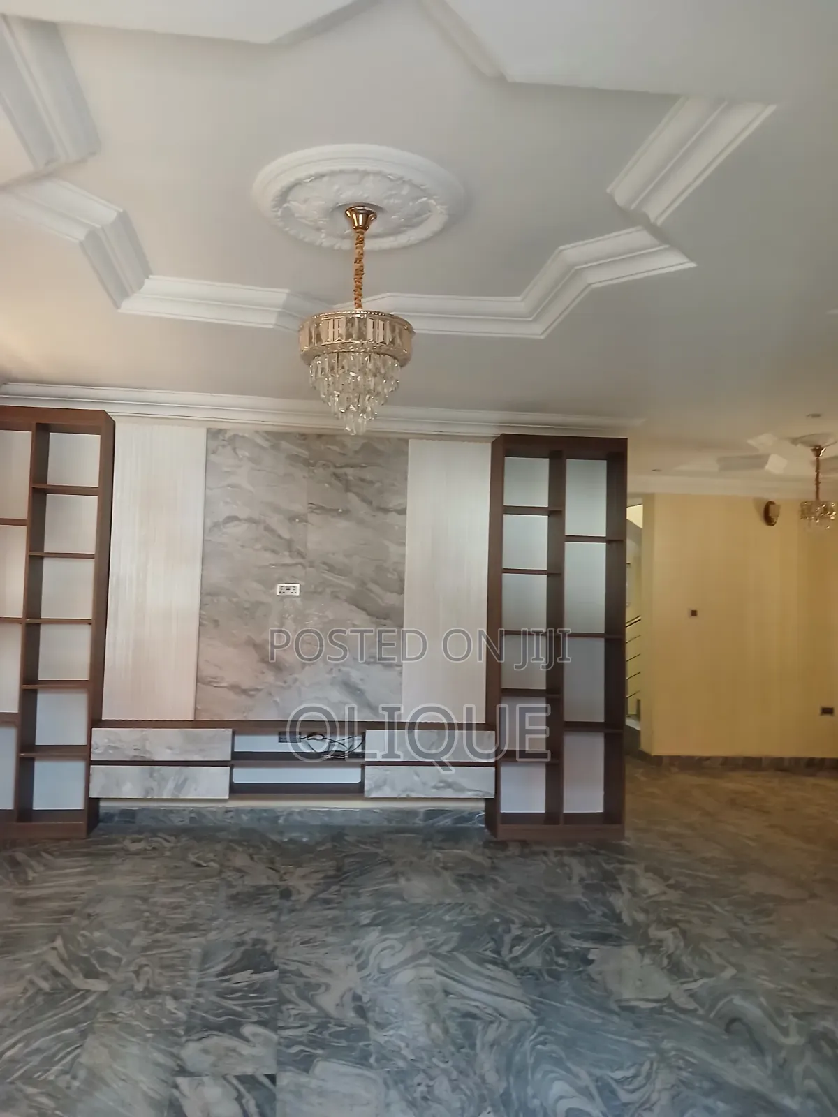 5bdrm Duplex in Dawaki Tared Road for sale in Dawaki