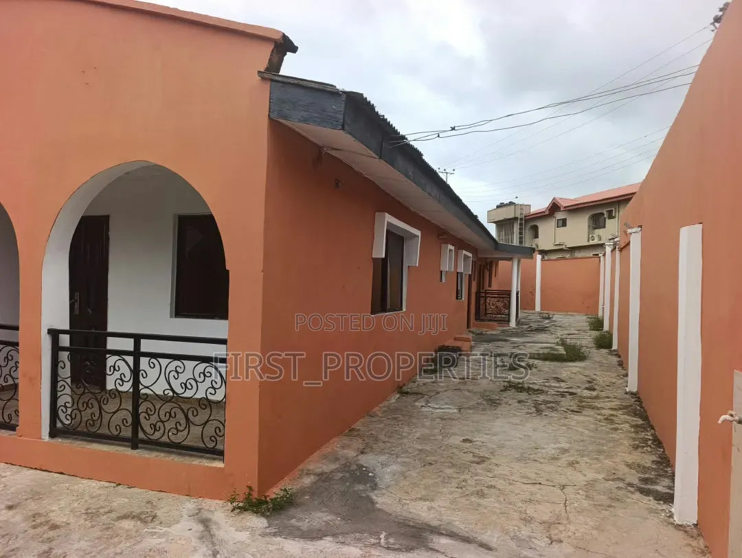 2bdrm Bungalow in Afi Iyanu Ologuneru, Eleyele for rent in Eleyele