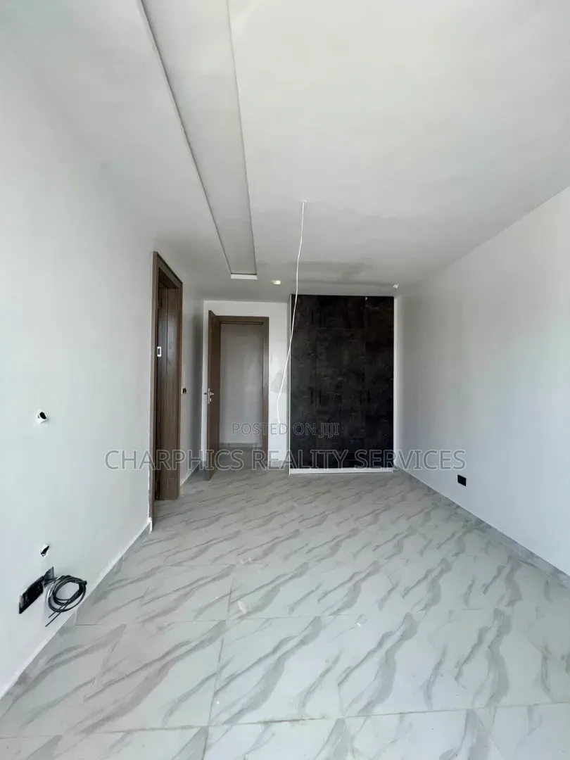 1bdrm Apartment in Lekki Phase 1 for sale in Lekki Phase 1