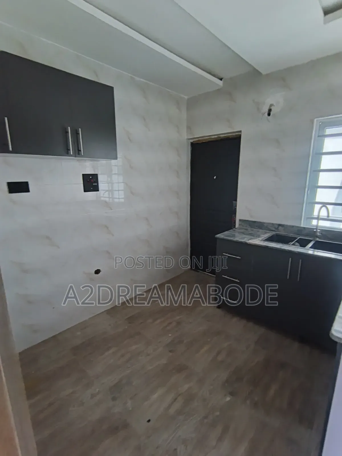 2bdrm Apartment in Opic, Isheri North for sale in Isheri North