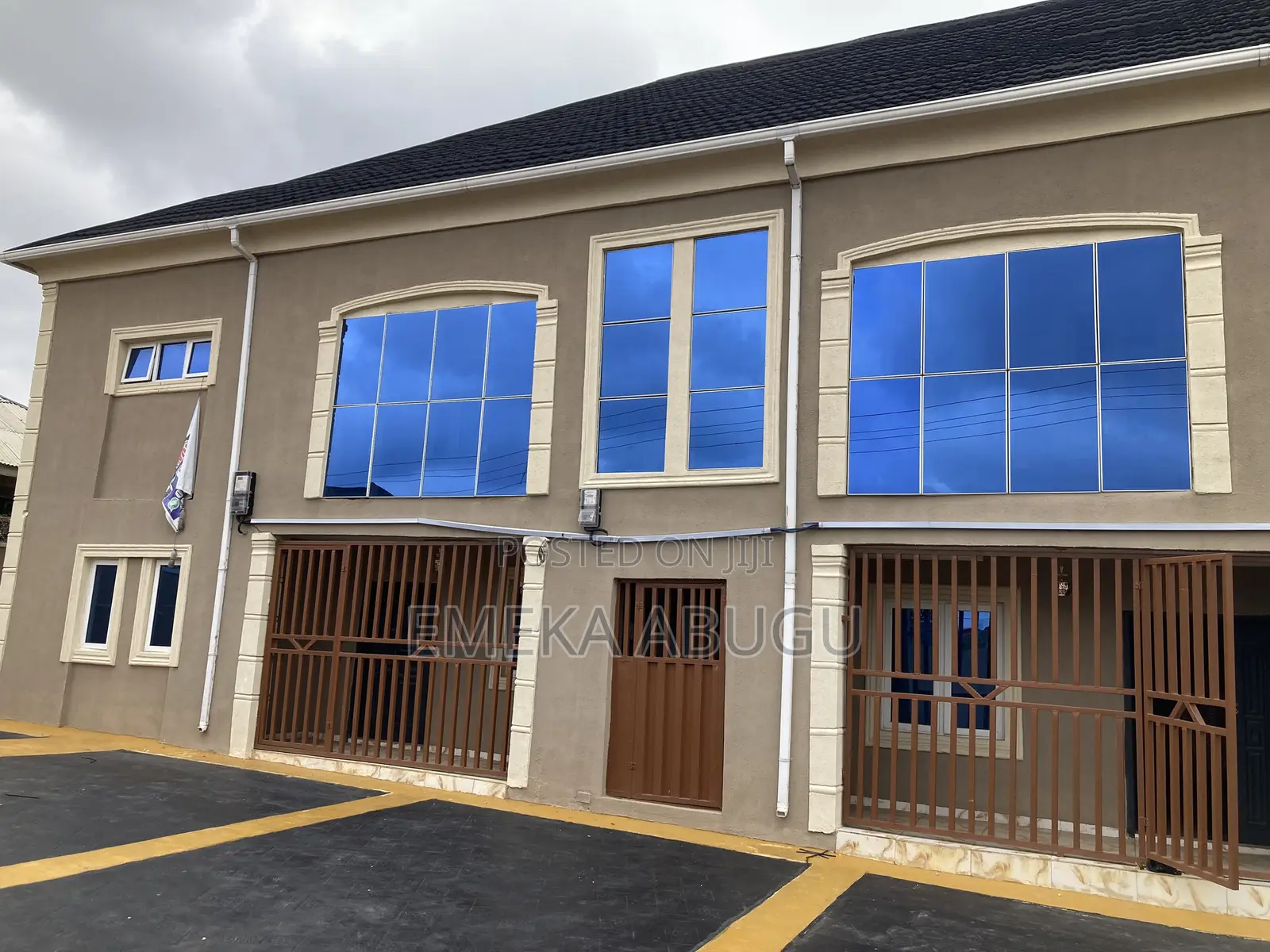 5bdrm Duplex in Oluyole for sale in Oluyole