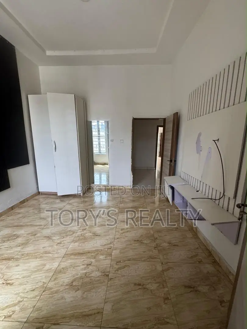 1bdrm Apartment in Lekki Phase 2 for rent in Lekki Phase 2