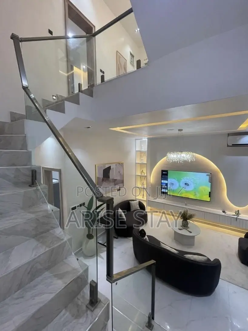 2-Bedroom Maisonette Shortlet | Osapa London in Osapa london