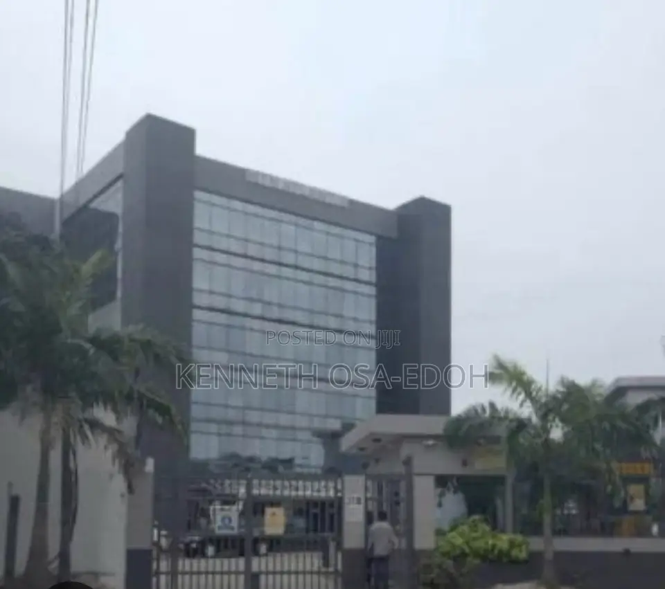 Commercial in Akin Adesola