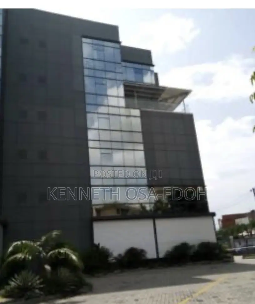 Commercial in Akin Adesola