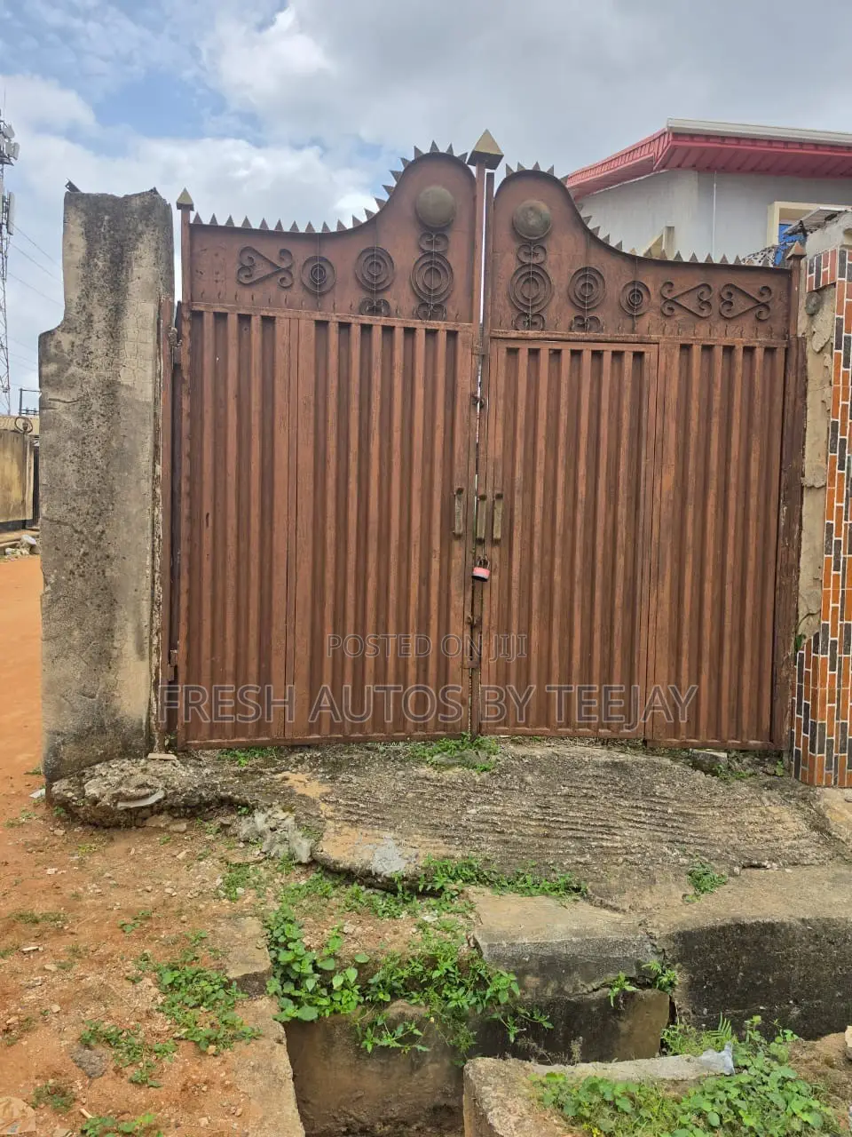 3bdrm Block of Flats in Kelvin Estate,, Ifo for sale in Ifo