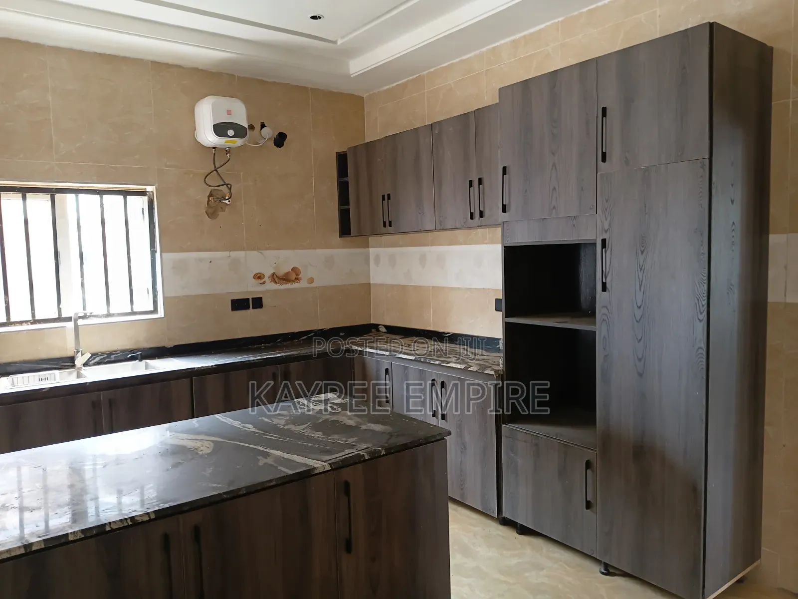 5bdrm Townhouse / Terrace in Wuye for rent in Wuye