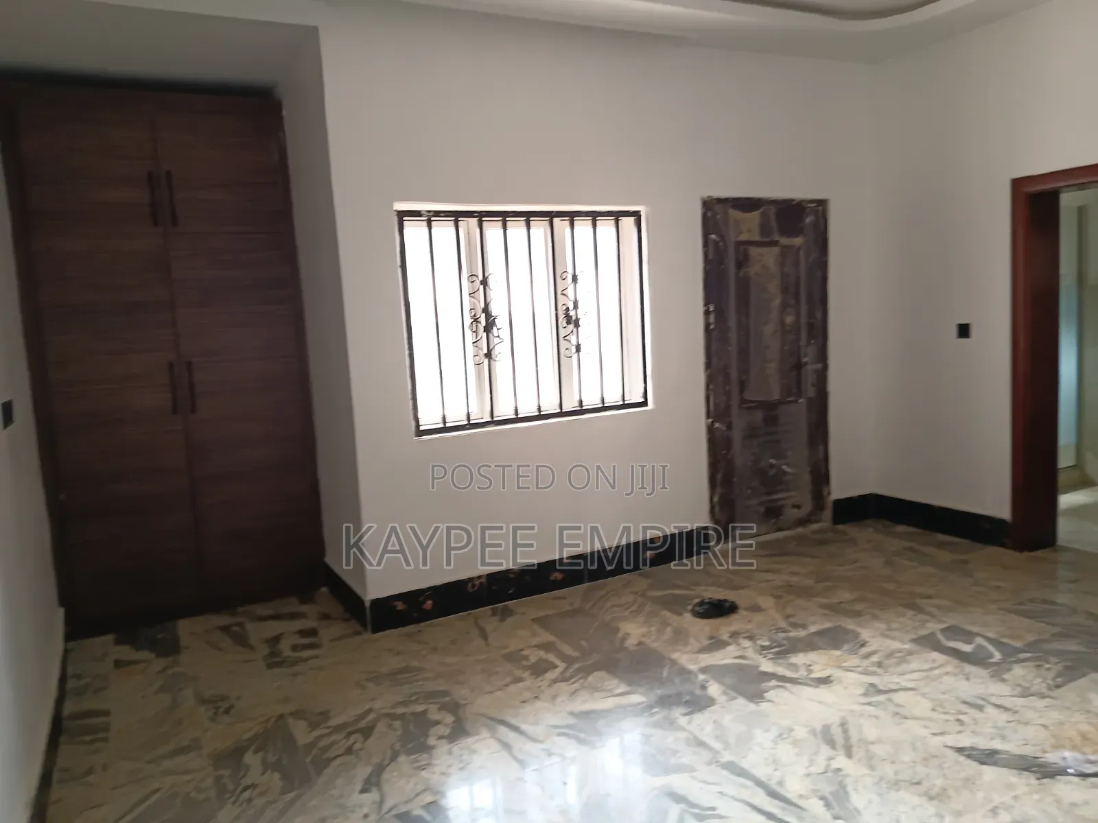 5bdrm Townhouse / Terrace in Wuye for rent in Wuye