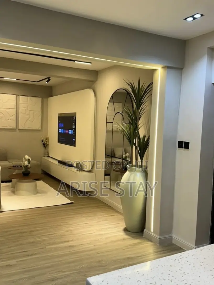 2-Bedroom Shortlet | Lekki Phase 1 in Lekki Phase 1