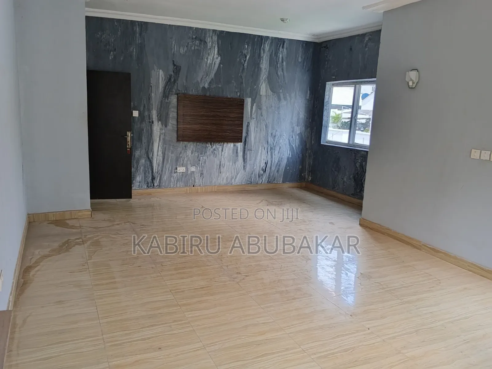 3bdrm Townhouse / Terrace in Wuye for rent in Wuye