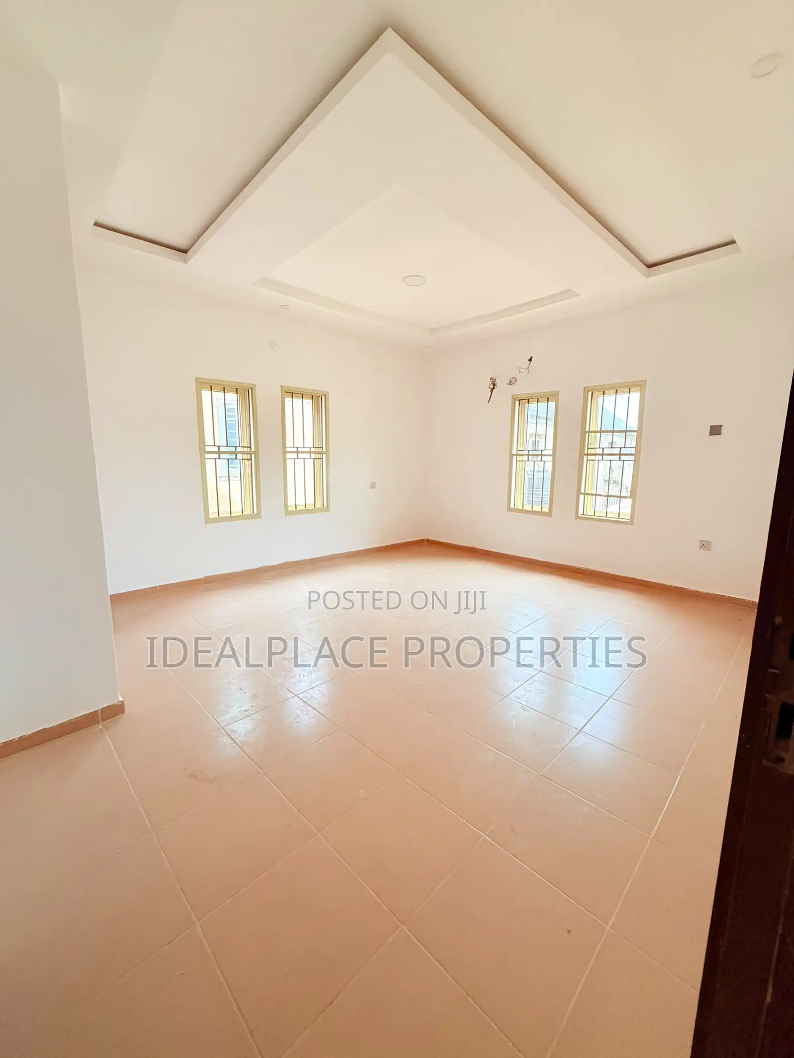 3bdrm Apartment in Ikorodu for sale in Ikorodu