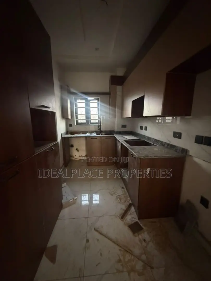 3bdrm Apartment in Gbagada for sale in Gbagada