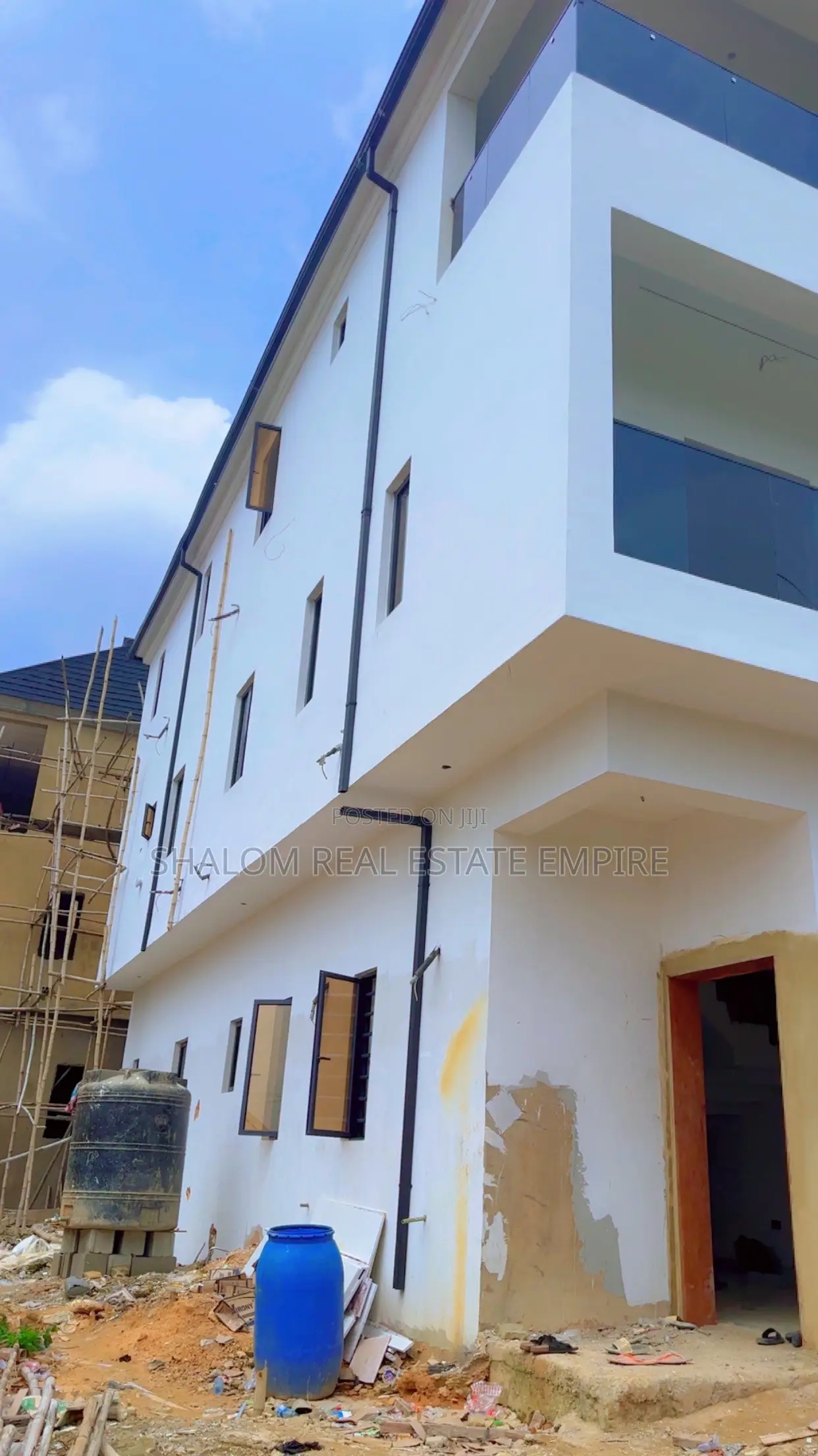 4bdrm Duplex in Unilag Estate Magodo, GRA Phase 1 for sale in GRA Phase 1