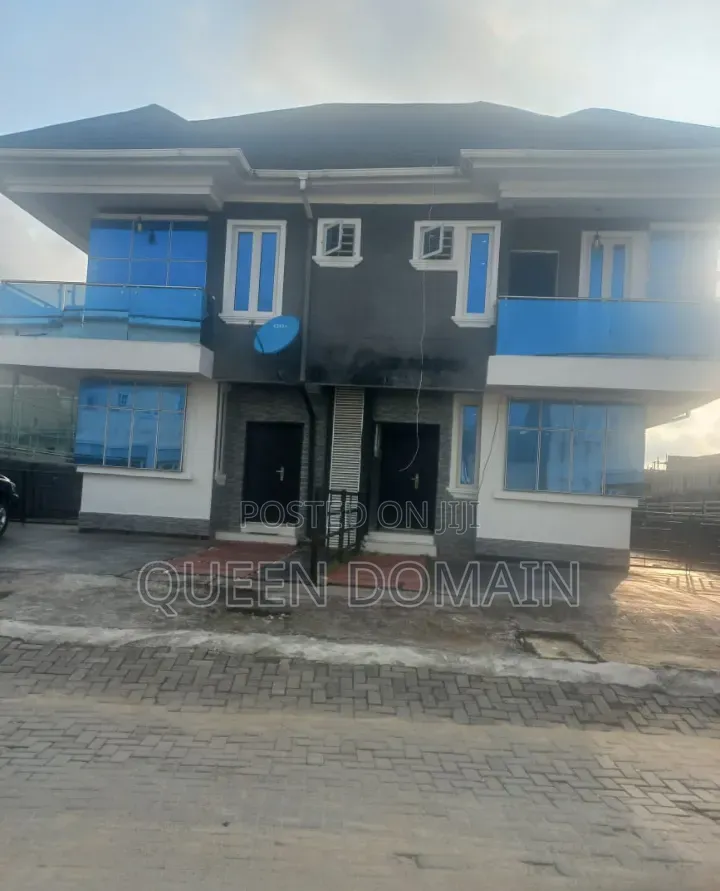 4bdrm Duplex in Lekki Gardens Phase, Abraham Adesanya Estate for rent in Abraham Adesanya Estate