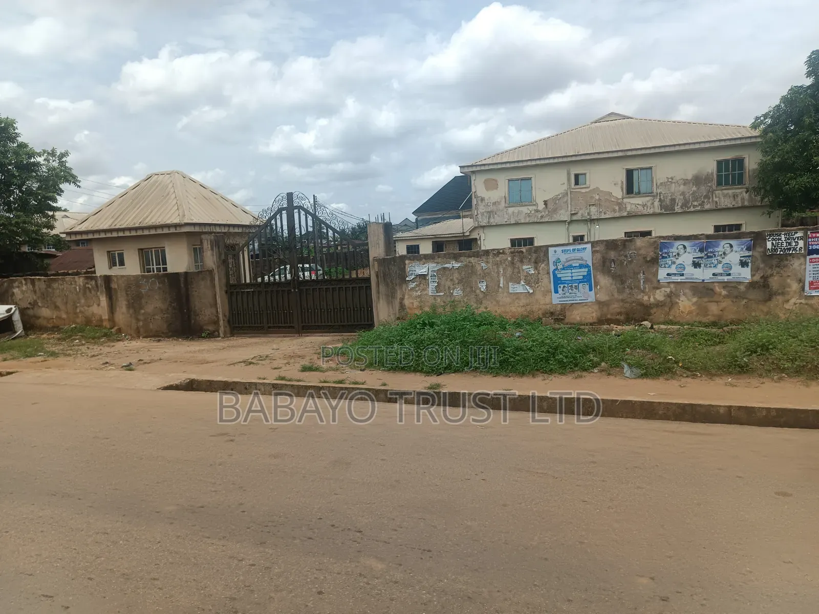 18bdrm Block of Flats in Ikota for sale in Ikota