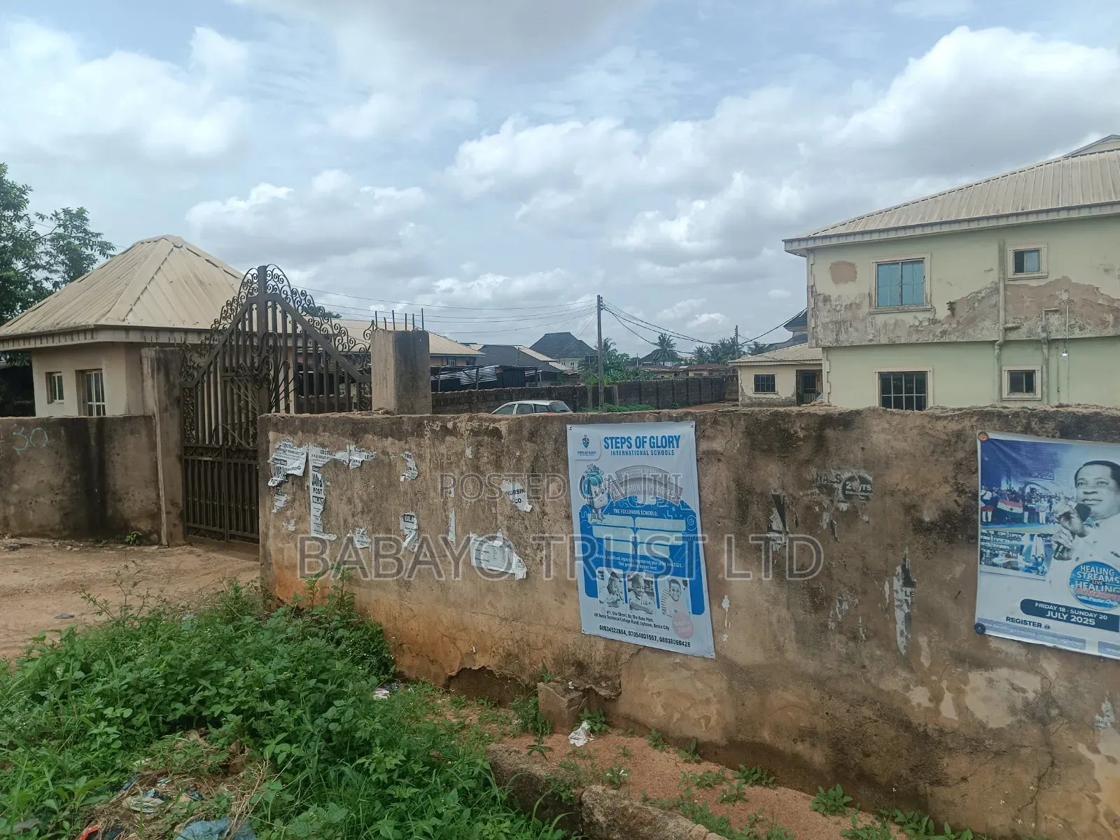 18bdrm Block of Flats in Ikota for sale in Ikota