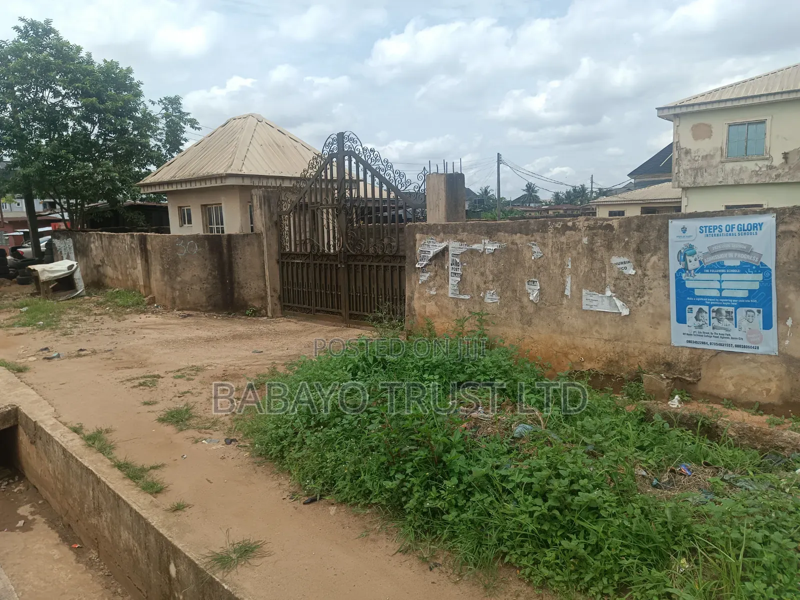 18bdrm Block of Flats in Ikota for sale in Ikota