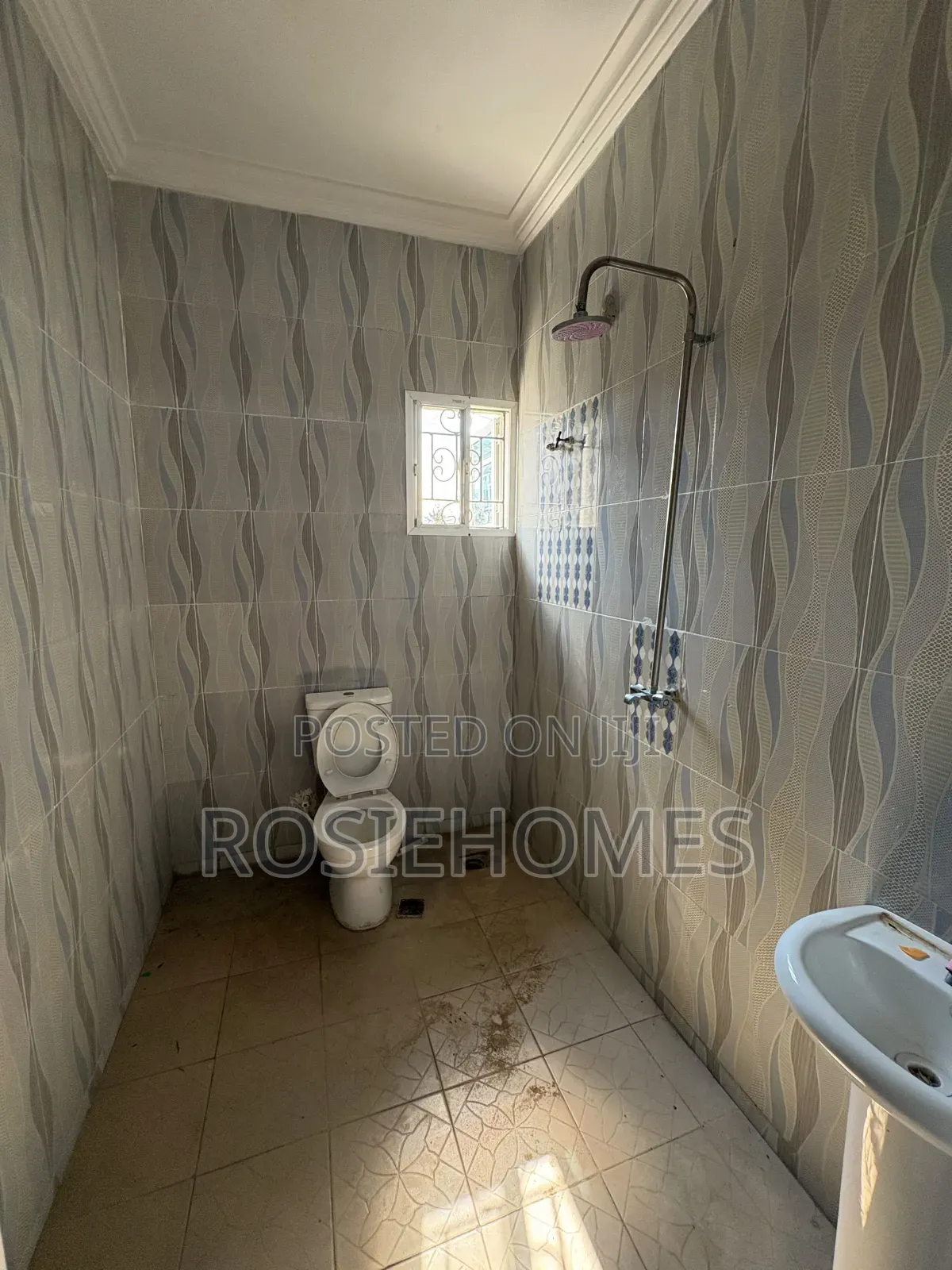 2bdrm Block of Flats in Awoyaya for rent in Awoyaya