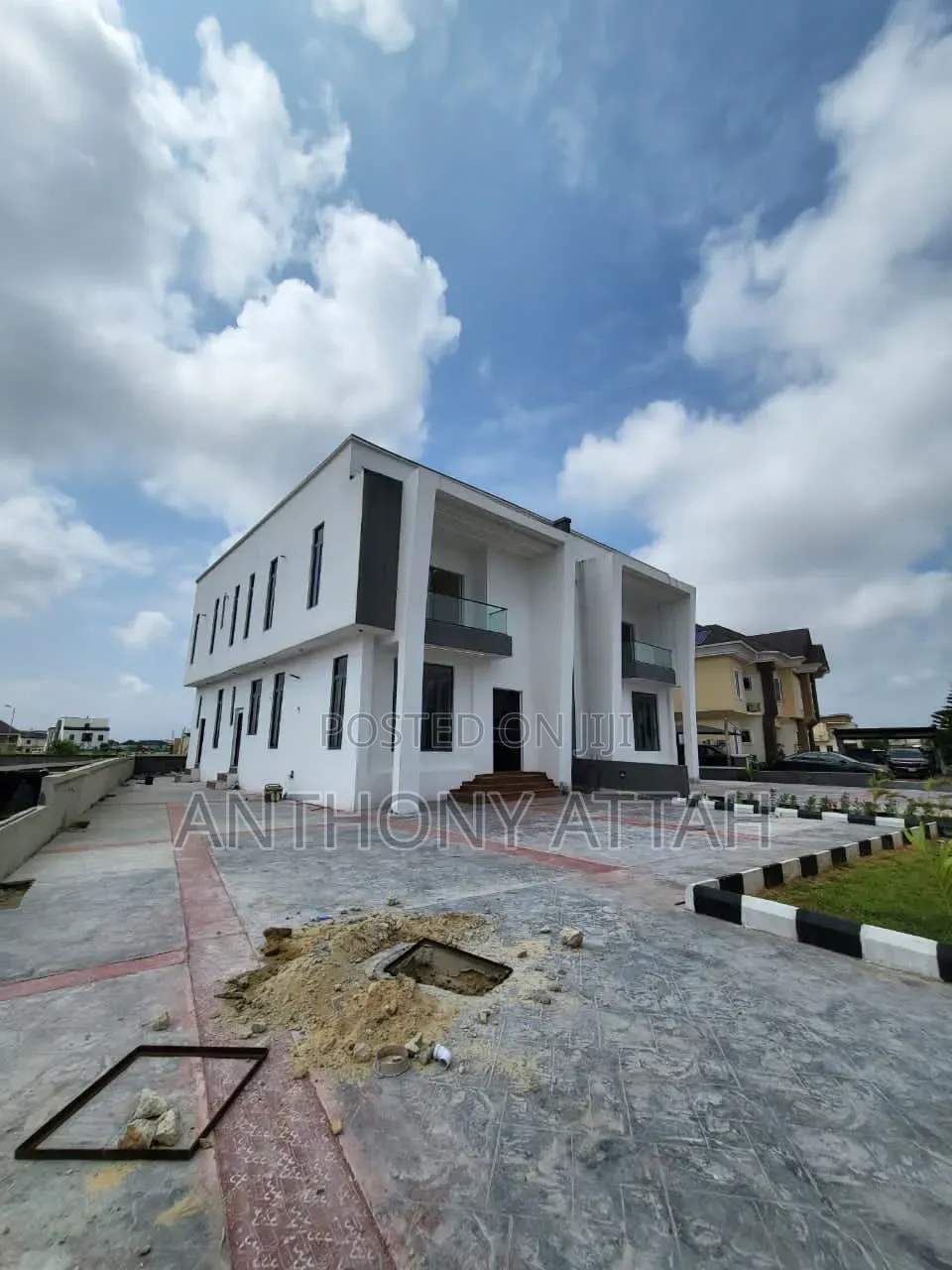Furnished 4bdrm Duplex in Harris Drive, VGC / Ajah for sale in VGC / Ajah