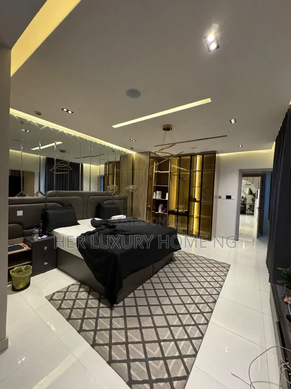 Furnished 3bdrm Apartment in Oniru, Victoria Island Extension for rent in Victoria Island Extension