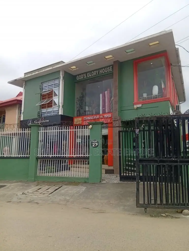 Plaza on 270 SQM of Land at Olowoira Berger Lagos in Kosofe / Kosofe