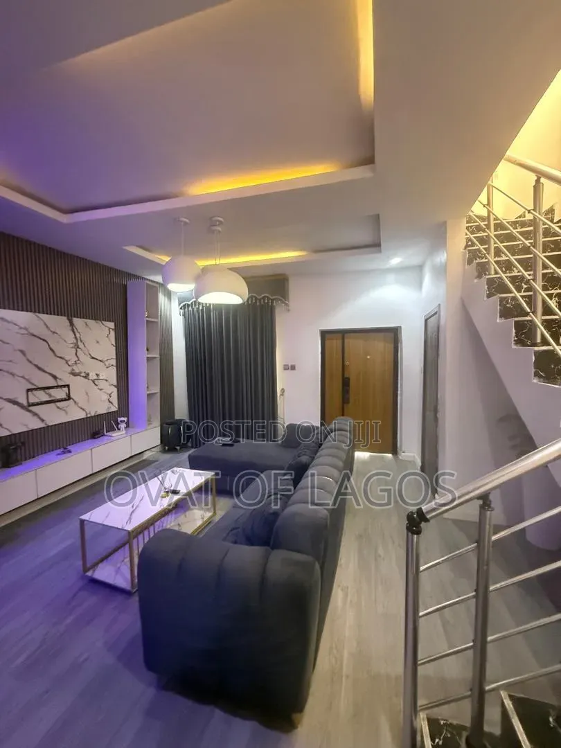 Furnished 4bdrm Duplex in Ikota for rent in Ikota