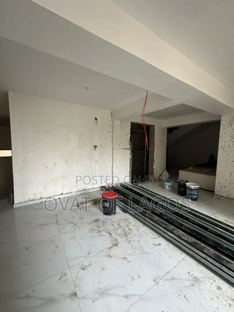 2bdrm Apartment in Victoria Island for sale in Victoria Island Extension