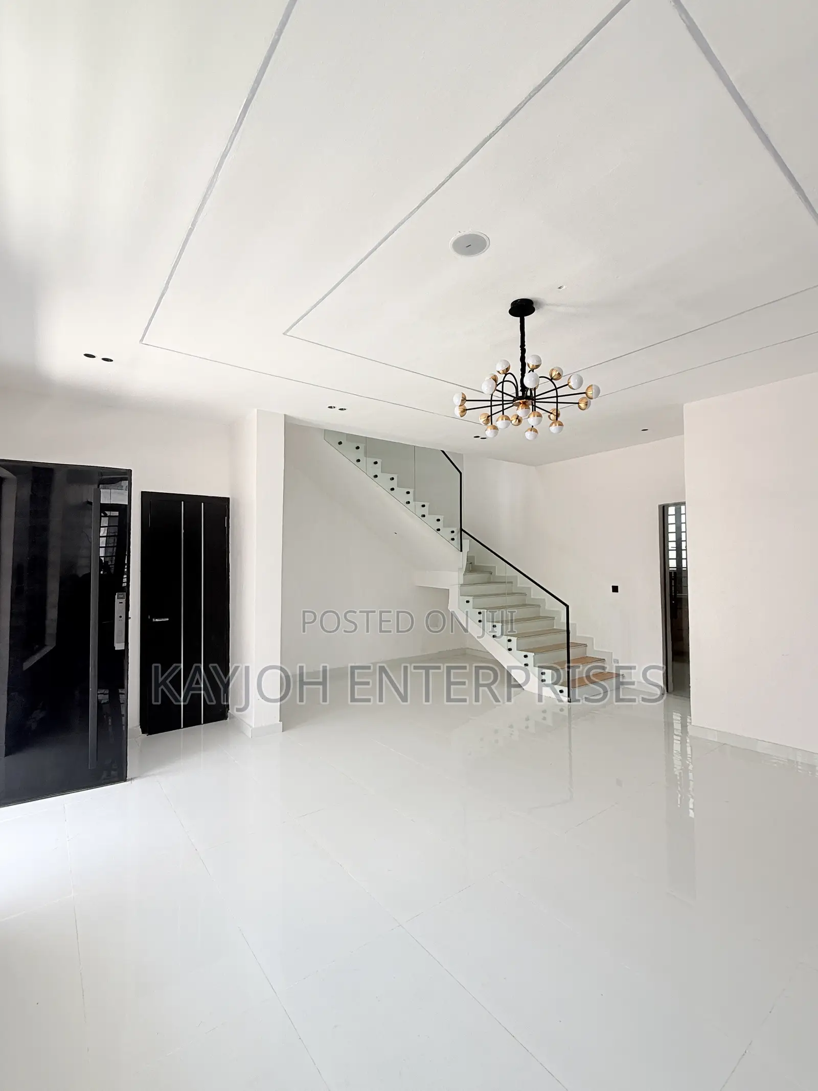 4bdrm Duplex in Captain Court, Ado / Ajah for sale in Ado / Ajah