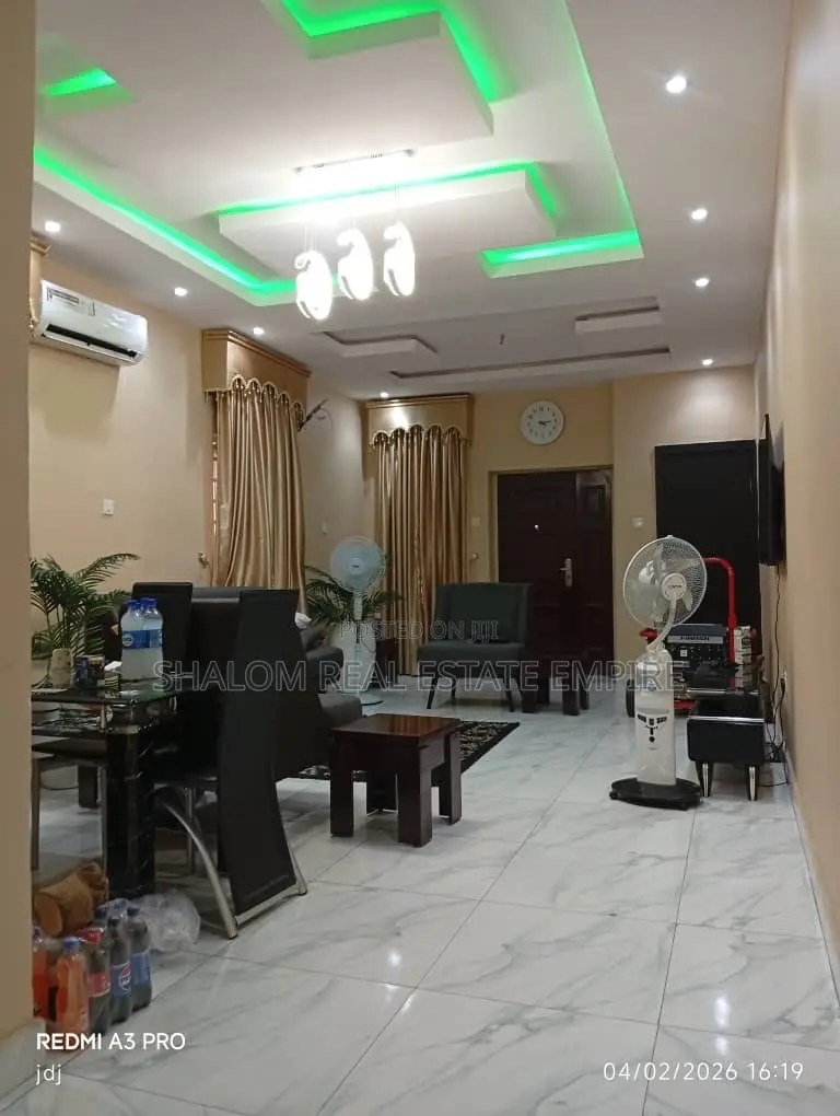 Furnished 4bdrm Duplex in Magodo Phase 1 for sale in GRA Phase 1