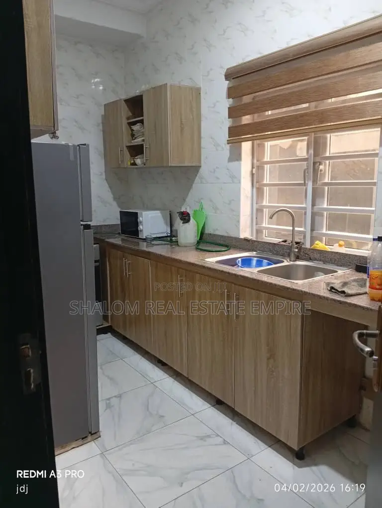 Furnished 4bdrm Duplex in Magodo Phase 1 for sale in GRA Phase 1