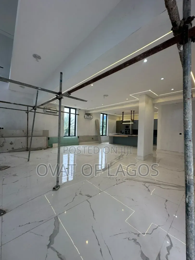 5bdrm Duplex in Ikoyi for sale in Old Ikoyi