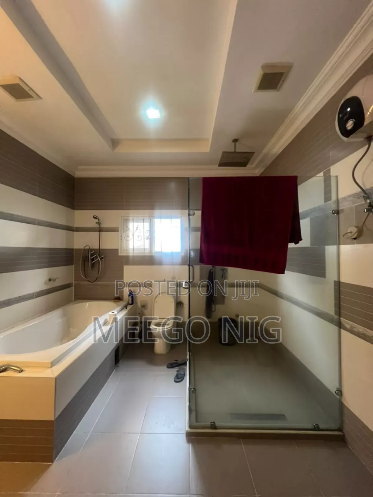 5bdrm Duplex in Carlton Gate Estate for rent in Chevron
