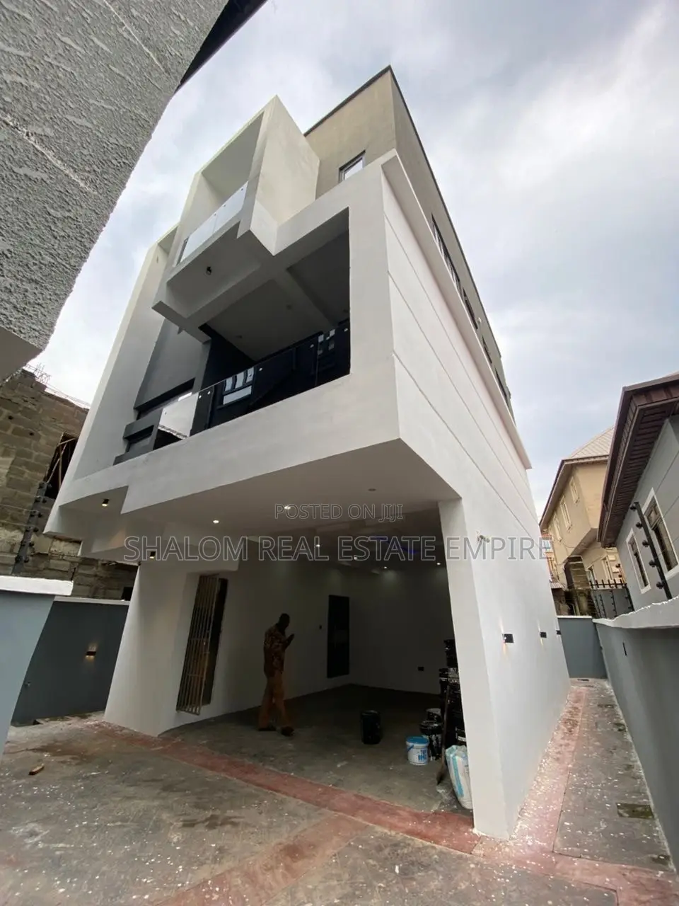4bdrm Duplex in Rafiu Ajibade Street, Kosofe / Kosofe for sale in Kosofe / Kosofe