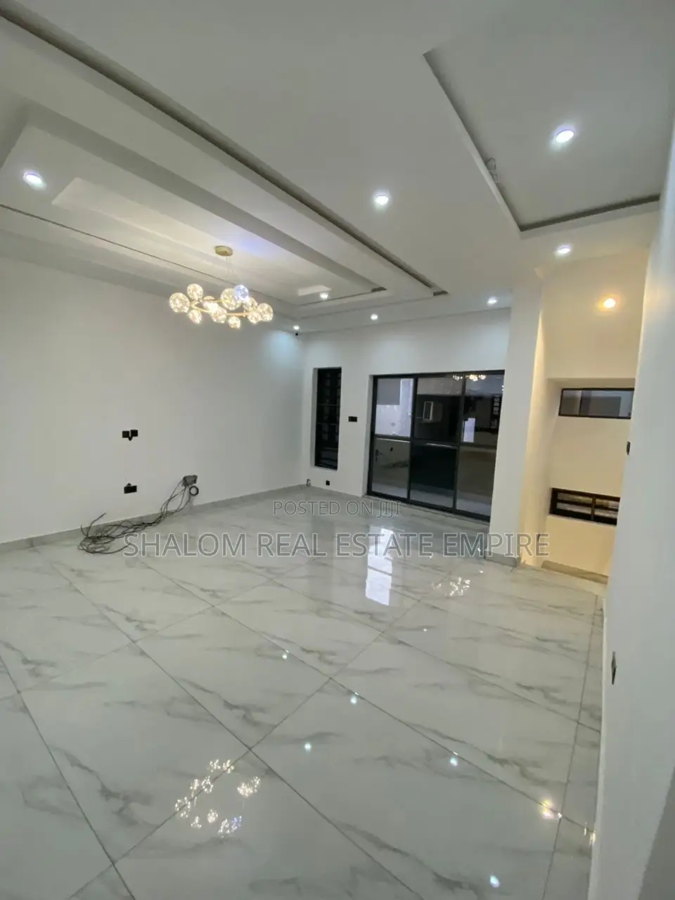 4bdrm Duplex in Rafiu Ajibade Street, Kosofe / Kosofe for sale in Kosofe / Kosofe