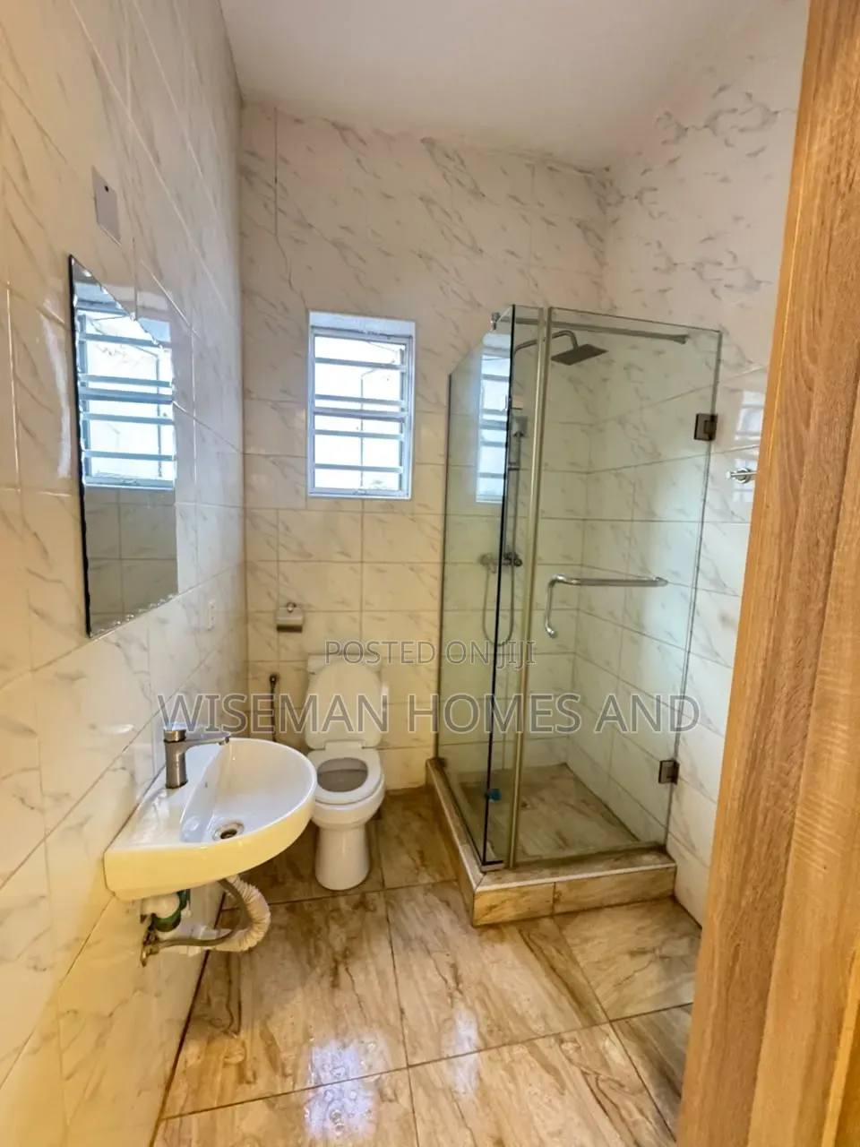 Mini Flat in Harris Drive Vgc for rent in VGC / Ajah