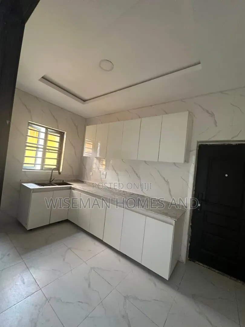 2bdrm Apartment in Olokonla Ajah for rent in Olokonla