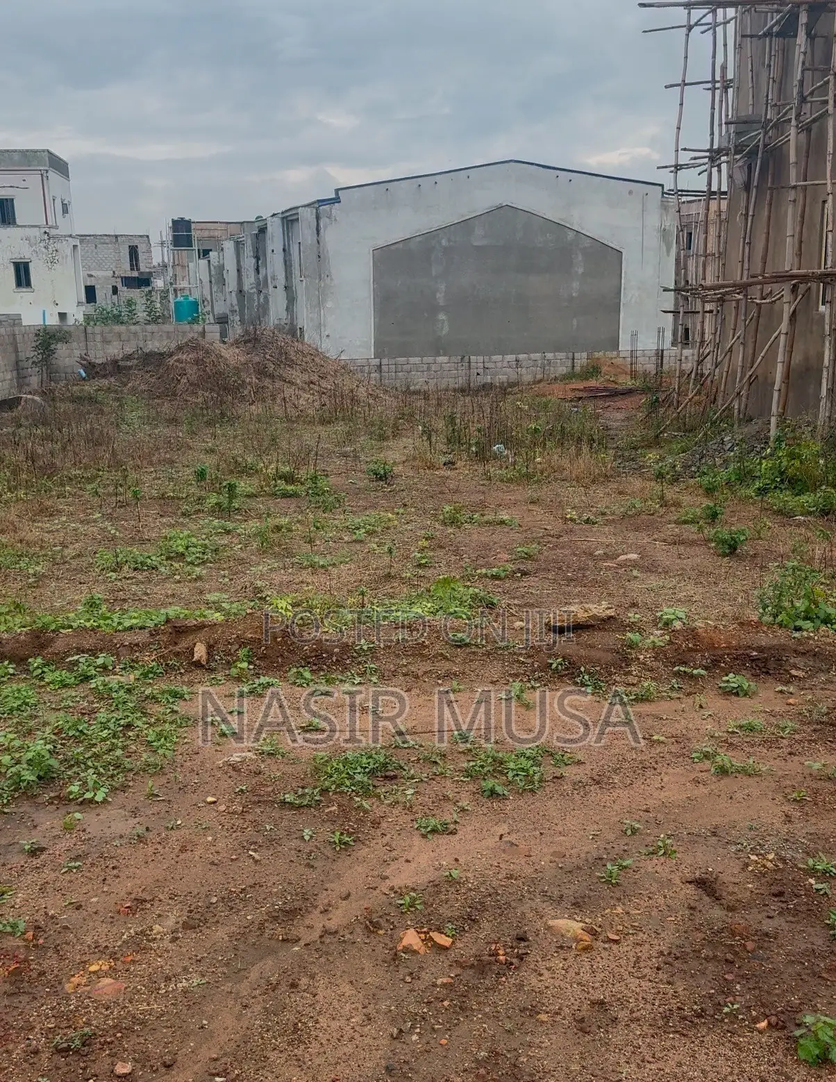 ๐ฅ 400sqm Prime Buy & Build Land for Sale โ Life Camp, Abuja ๐ฅ in Life Camp