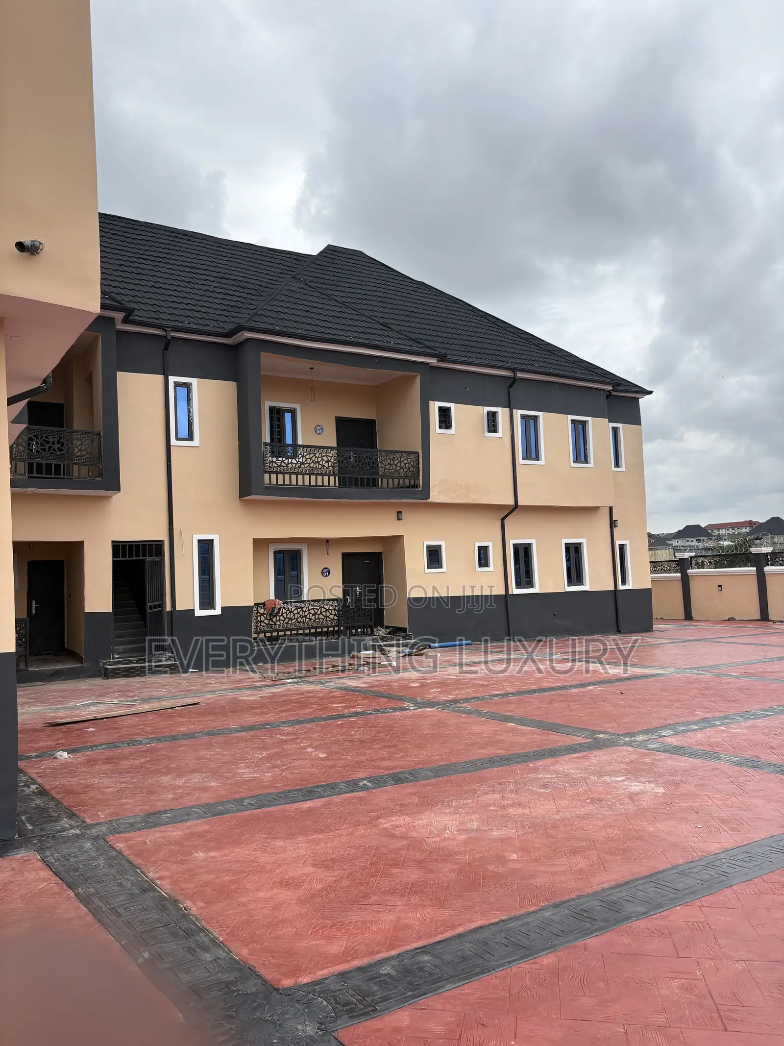 2bdrm Block of Flats in Along Jedo Estate, FHA for rent in FHA