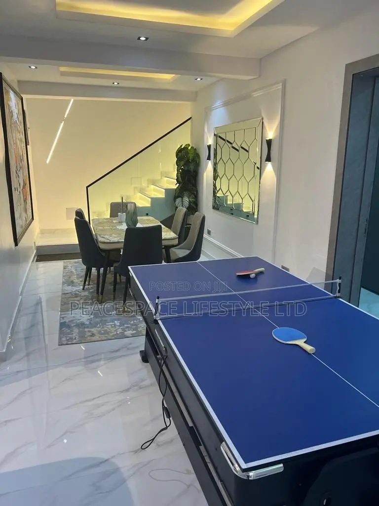Lovely 3 Bedroom Apartment Banana Island in Ikoyi