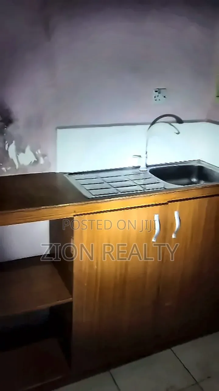 1bdrm Bedsitter in Bashorun Estate, Sangotedo for rent in Sangotedo