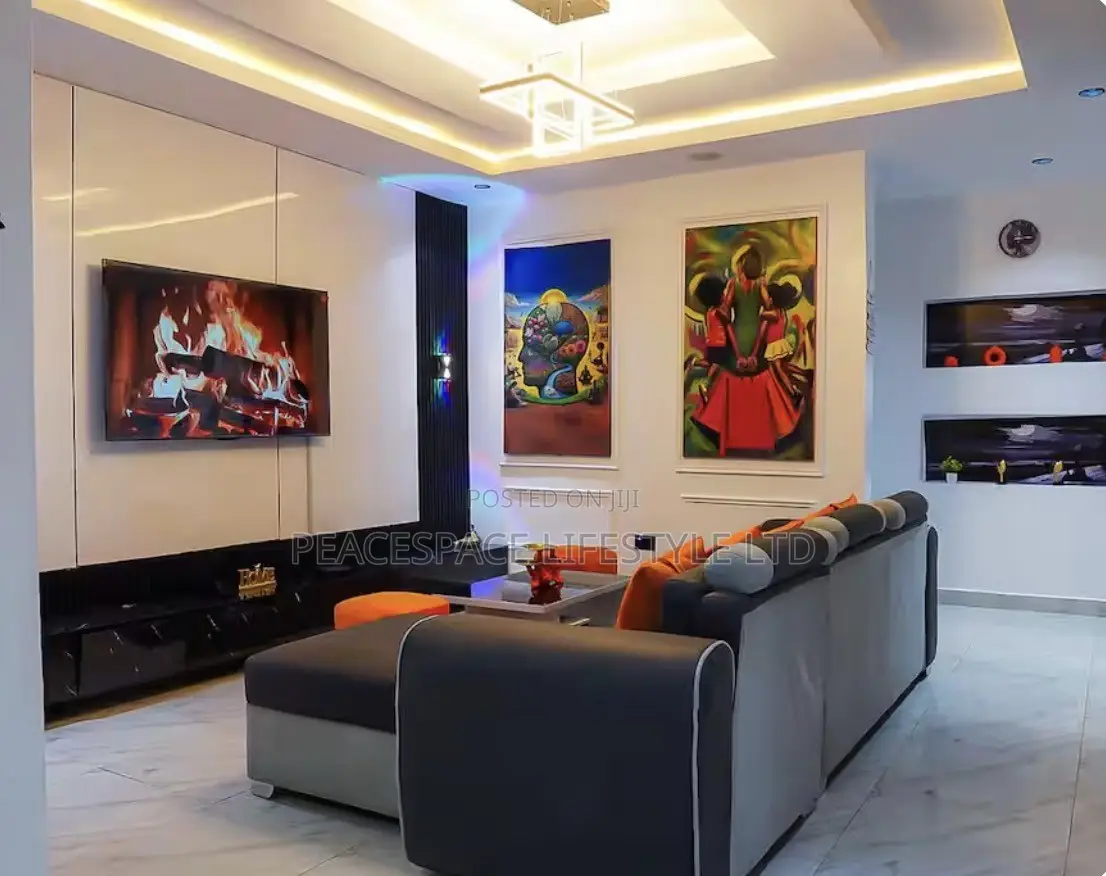 Smart 4 Bedroom Apartment Surulere in Surulere