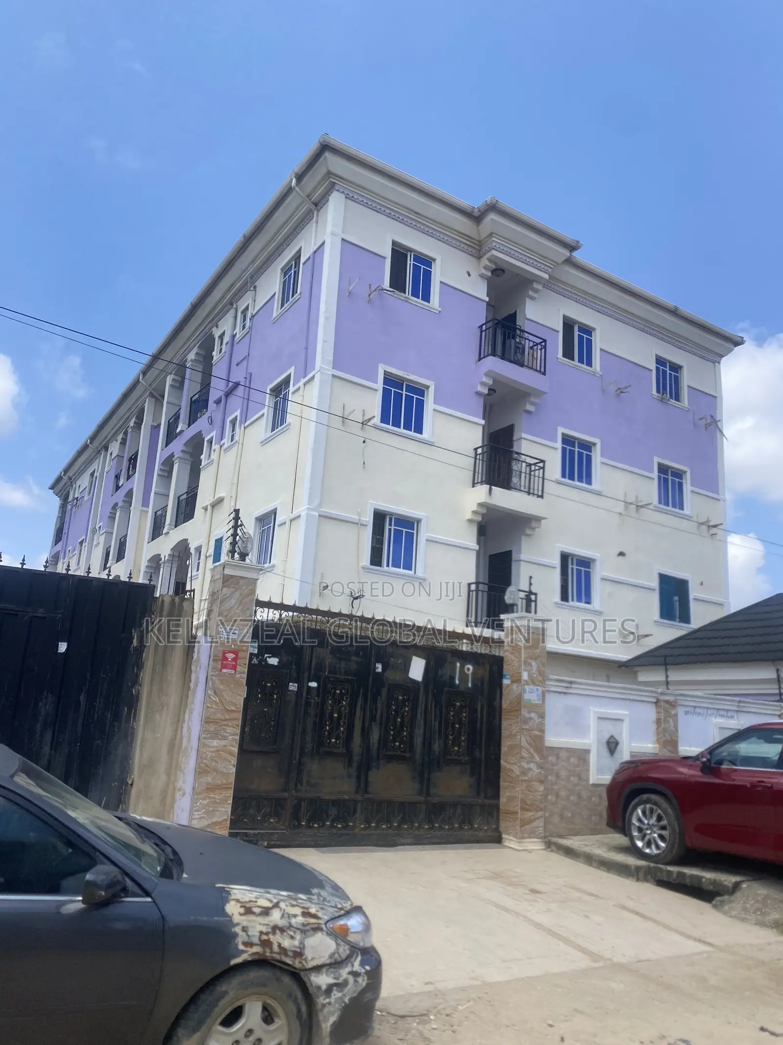 20bdrm Block of Flats in Peace Estate, Ago Palace for sale in Ago Palace