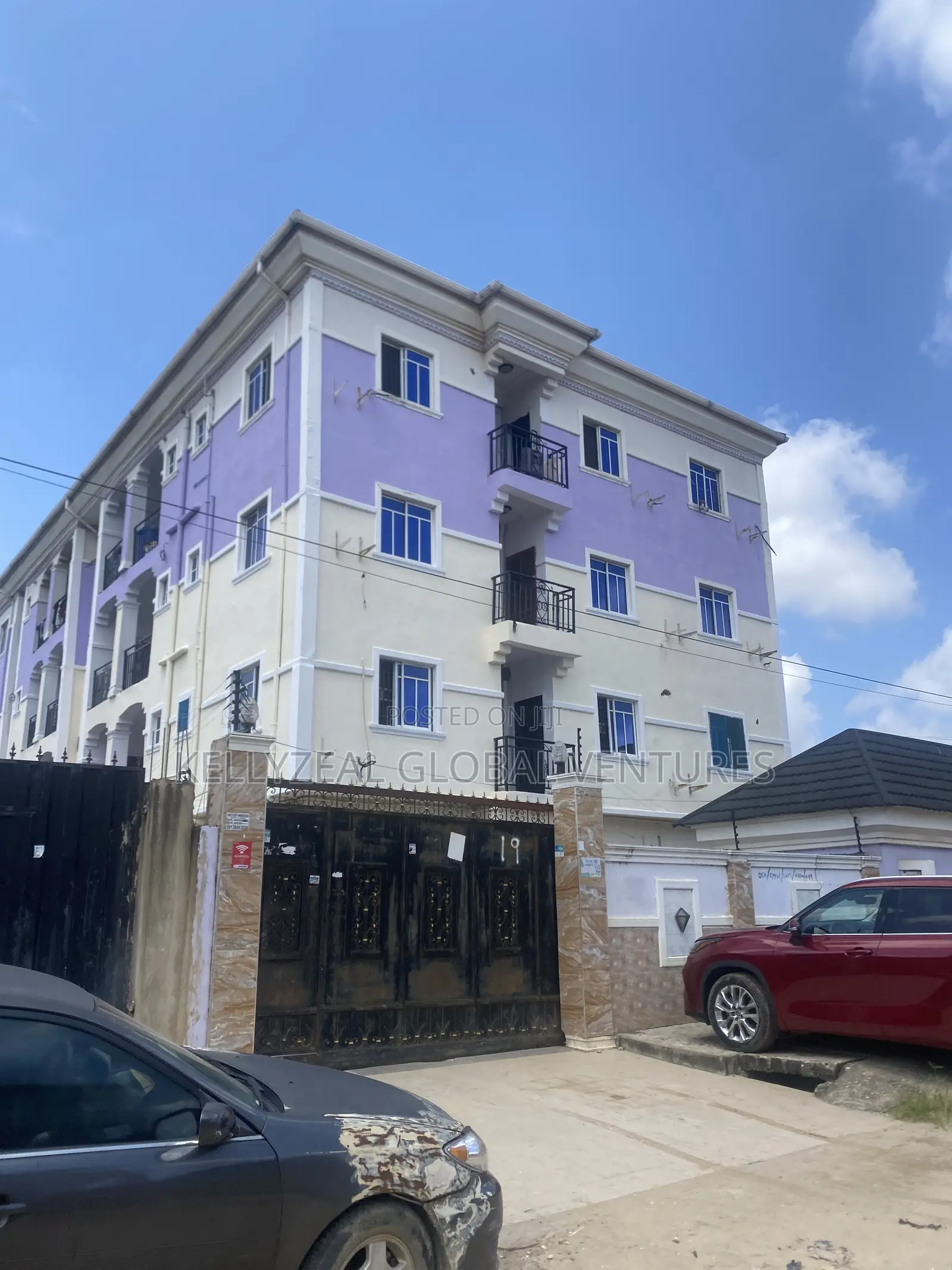 20bdrm Block of Flats in Peace Estate, Ago Palace for sale in Ago Palace