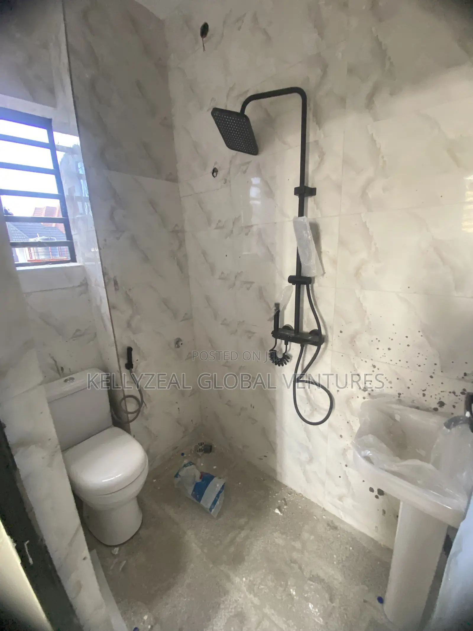 2bdrm Apartment in Startimes Estate Ago for rent in Ago Palace