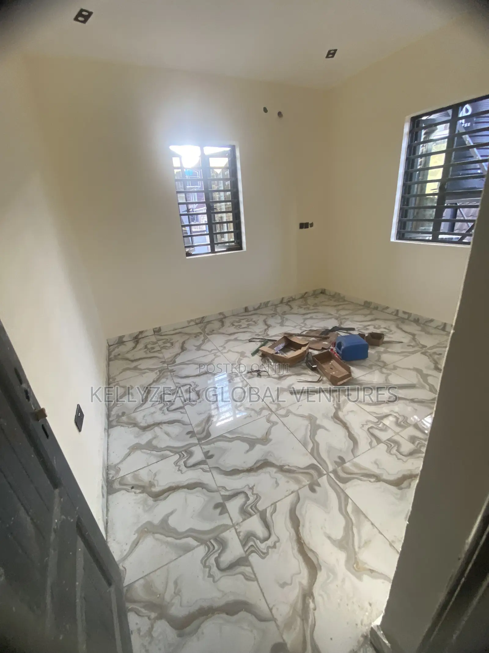 2bdrm Apartment in Startimes Estate Ago for rent in Ago Palace