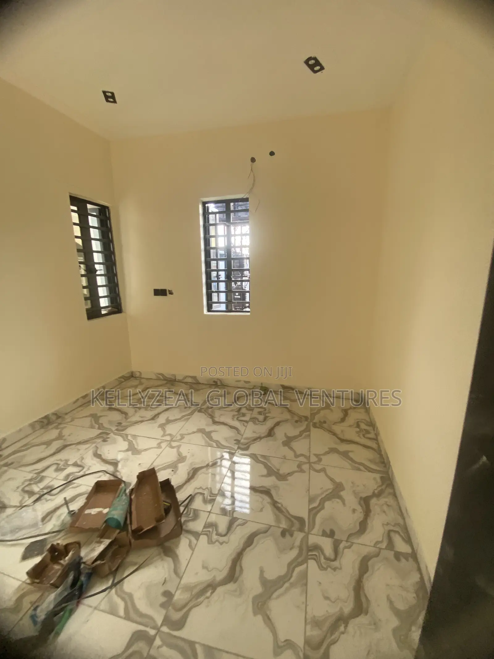 2bdrm Apartment in Startimes Estate Ago for rent in Ago Palace