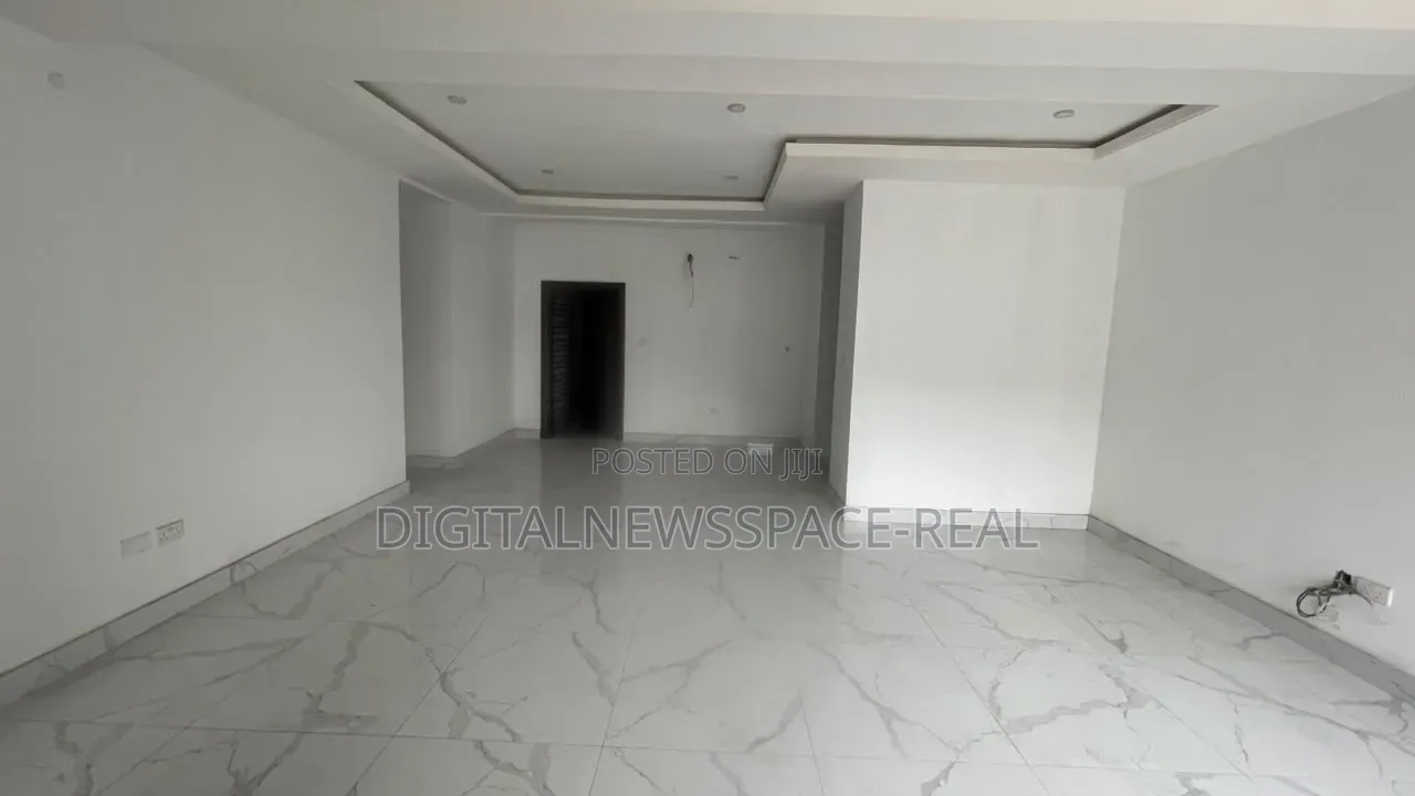 Furnished 3bdrm Penthouse in Sangotedo, Ajah for sale in Sangotedo